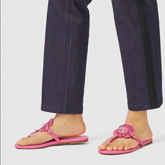 9 COACH JULIA SANDALS In color Petunia Pink nib - Picture 2 of 11